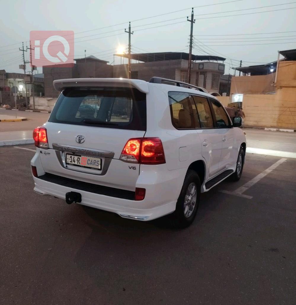 تويوتا لاندكروزر